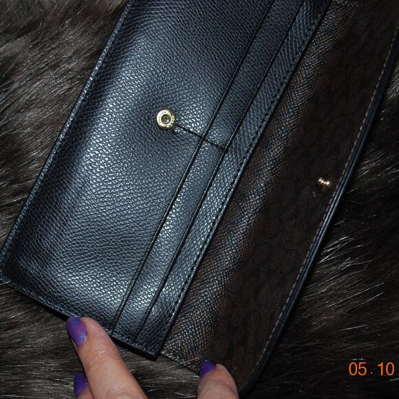 Coach Wallet New - Picture 4 of 6
